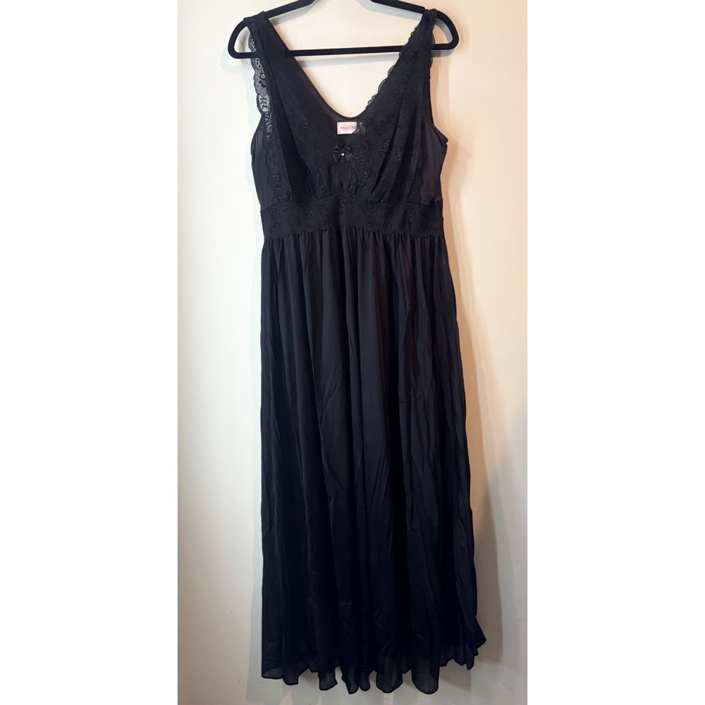 Vintage Shadowline Black Nylon Lace Nightgown Maxi Sleepwear NWT 1X